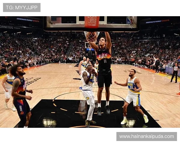 伊戈达罗表现出色22分钟内高效贡献12分3板3帽展现实力