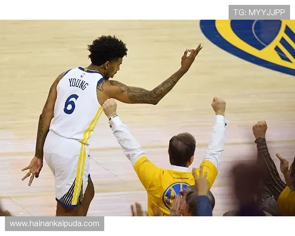 张佳玮解析火箭首胜秘诀强调防守反击与空间拉开策略